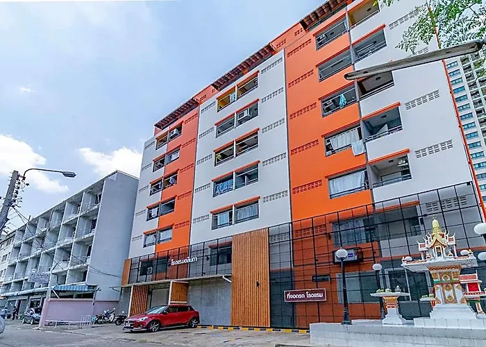 Alanda & Pinklao Hotell